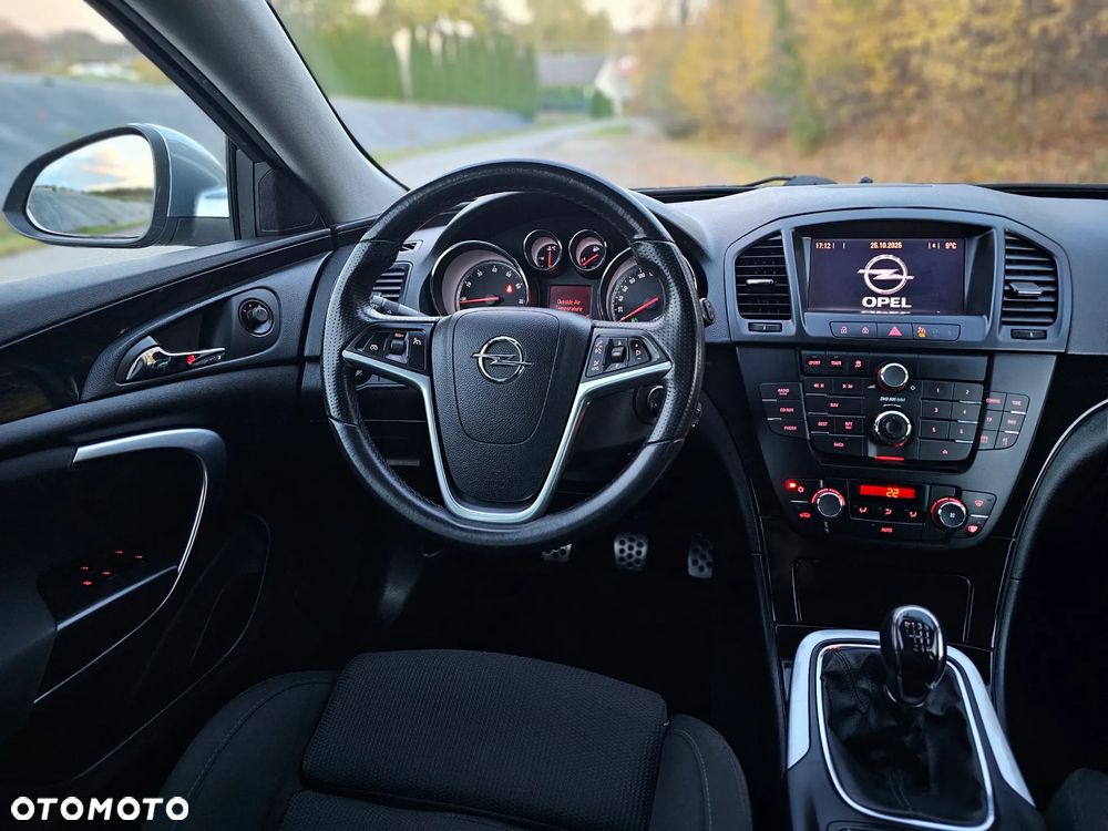 Opel Insignia 1.6 Turbo Sports Tourer - 12