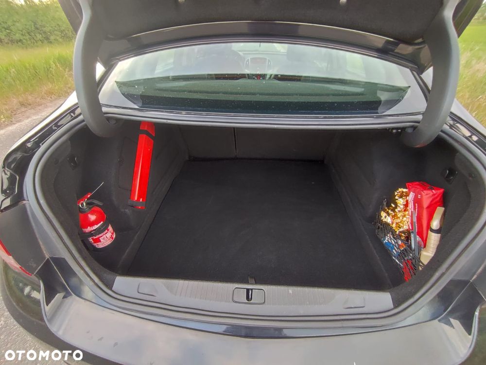 Opel Astra 1.6 Active - 11