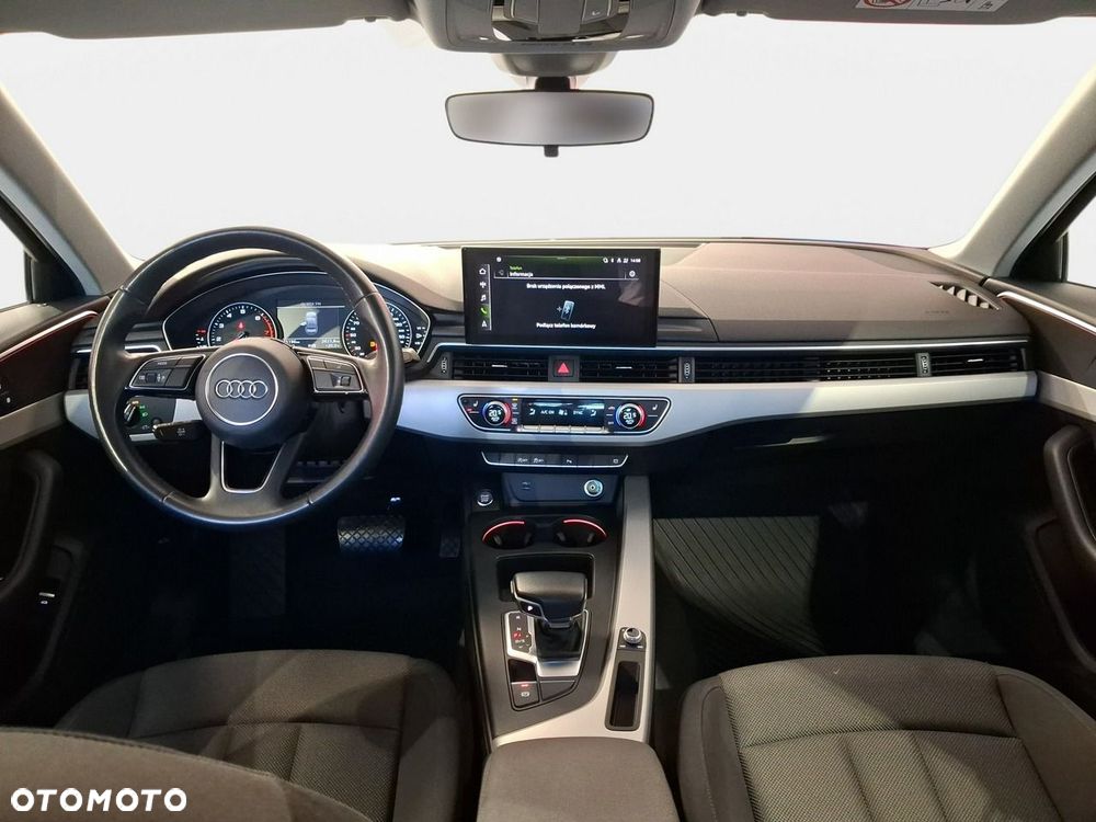 Audi A4 Limousine - 16
