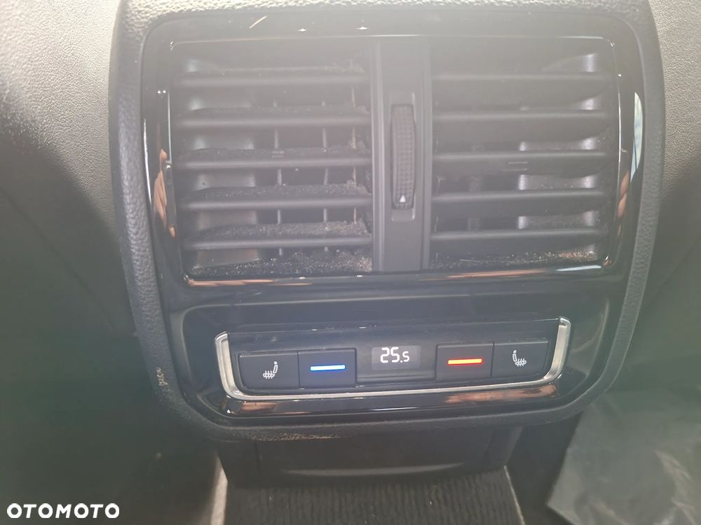 Volkswagen Arteon 2.0 TDI Bi-Turbo SCR 4Mot R-Line DSG - 7