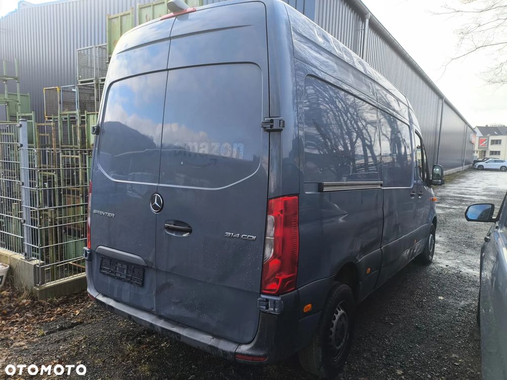Mercedes-Benz sprinter - 6