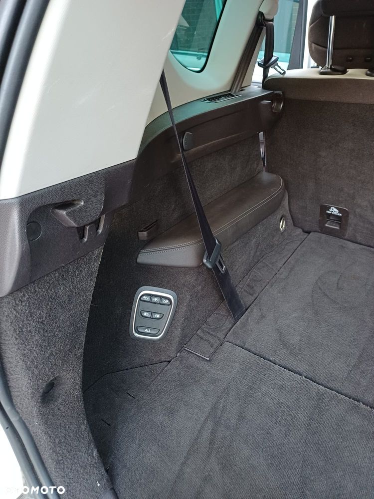 Renault Espace 1.6 dCi Energy Initiale Paris EDC 7os - 29