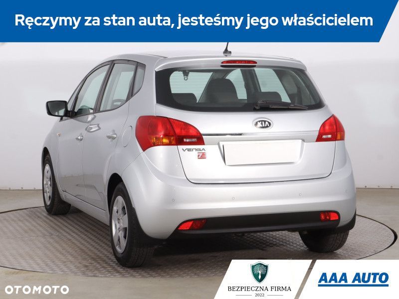 Kia Venga - 6