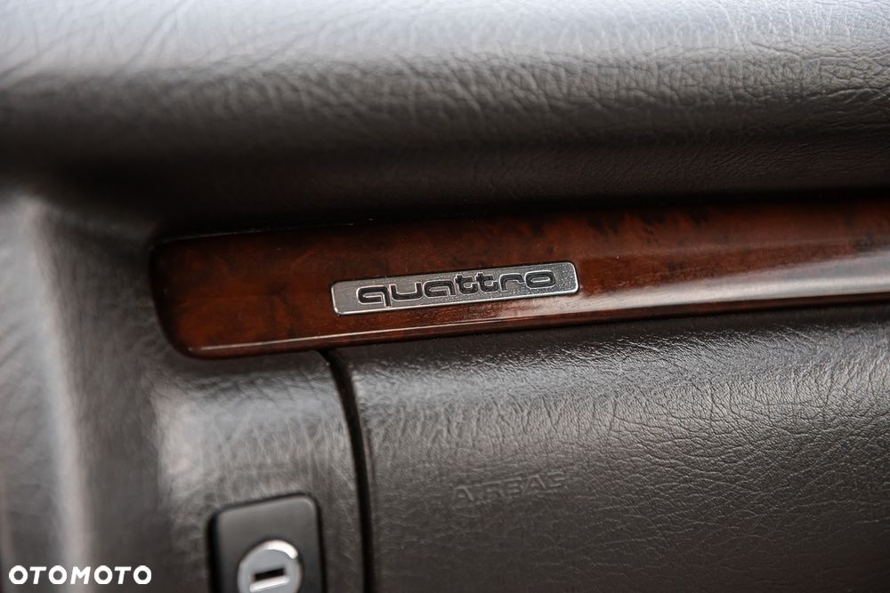 Audi S8 4.2 Quattro - 25