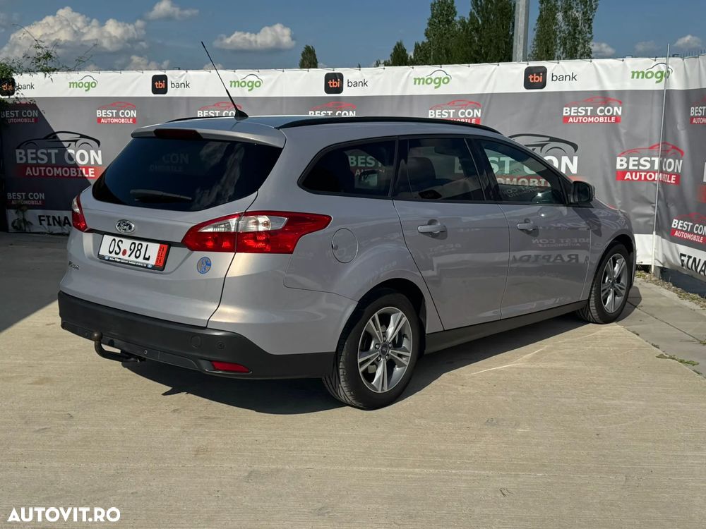 Ford Focus 1.6 TDCI DPF Start-Stopp-System Titanium - 2