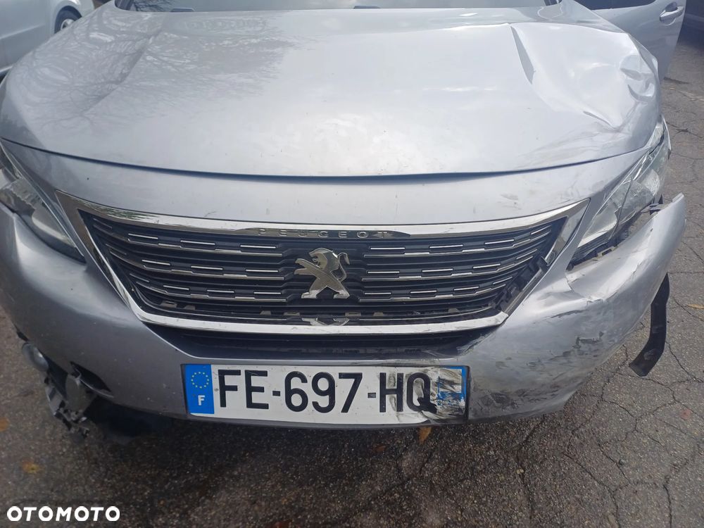 Peugeot 5008 1.5 BlueHDI Active S&S EAT8 - 15