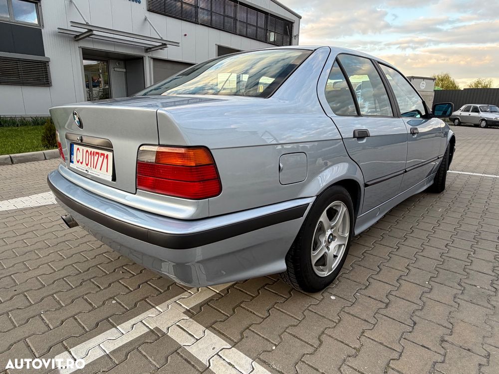 BMW Seria 3 - 7