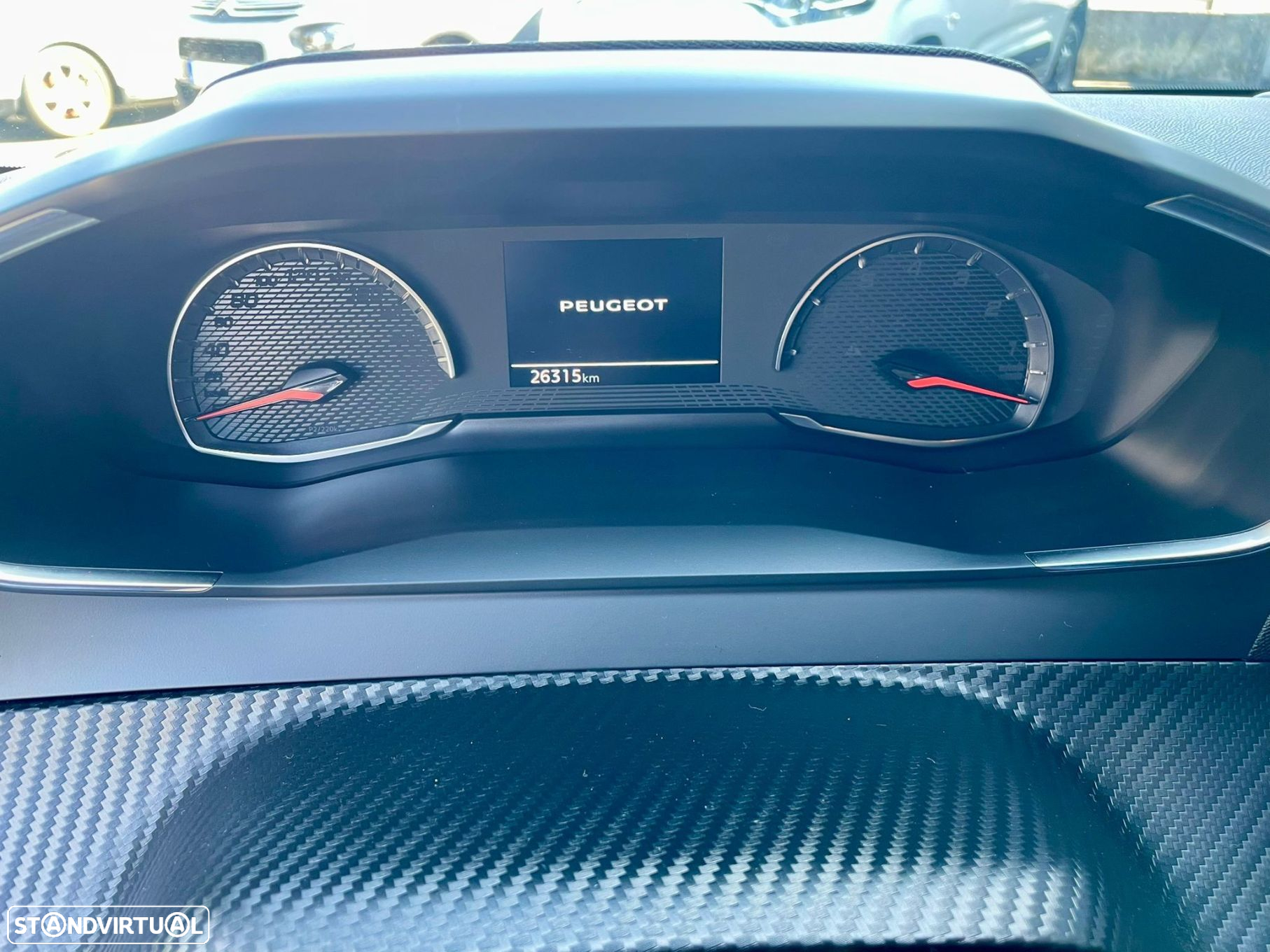 Peugeot 208 1.2 PureTech Allure - 12