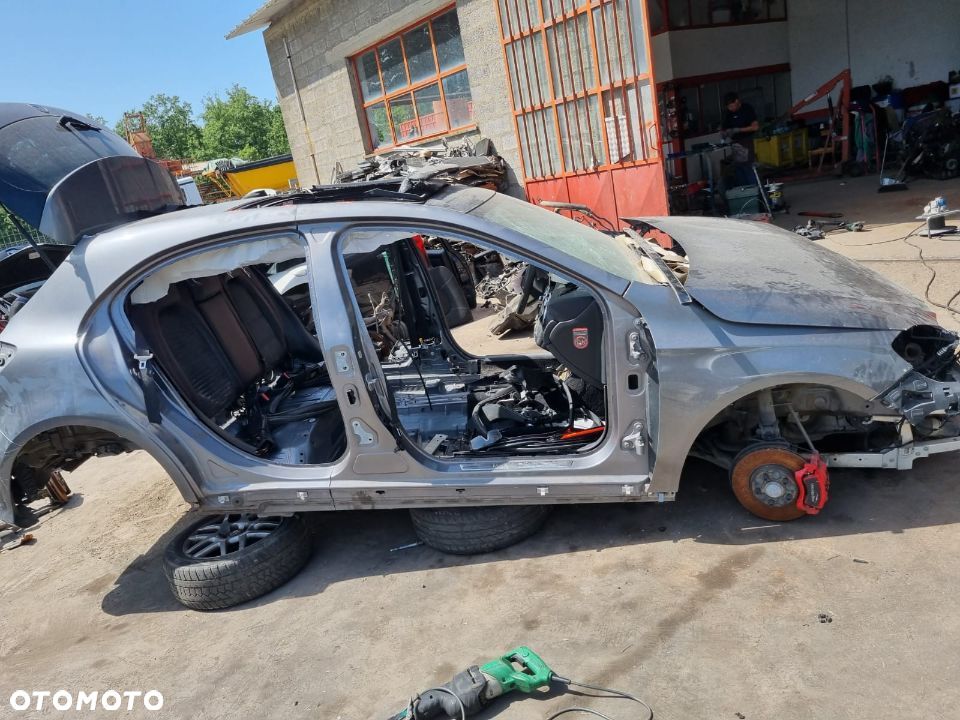 Silnik Mercedes A45 AMG lift 2.0 T 133980 381 KM - 8
