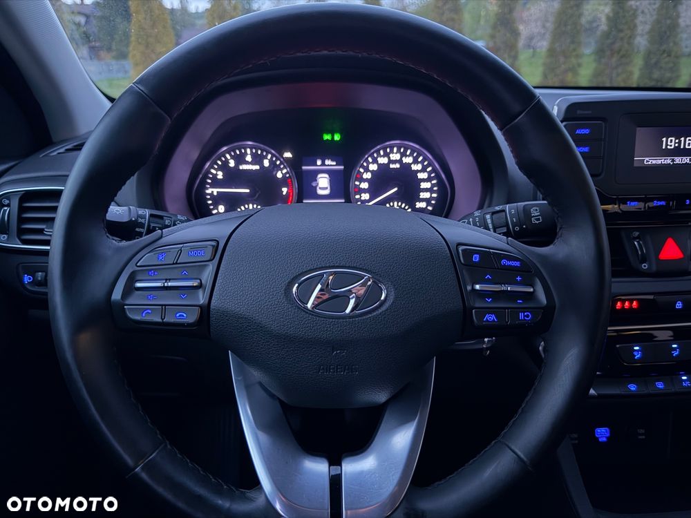 Hyundai i30 1.5 DPI Modern - 24