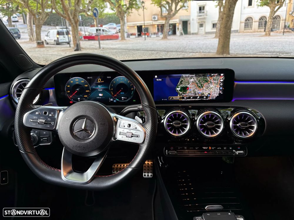 Mercedes-Benz A 250 e AMG Line - 25