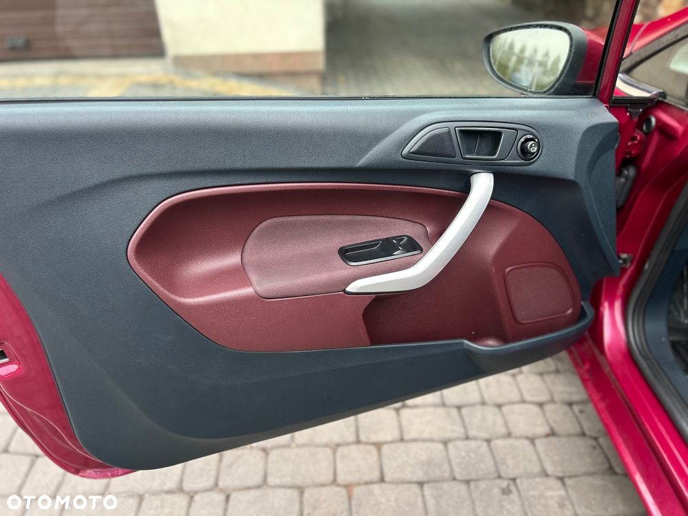 Ford Fiesta 1.25 Titanium - 30