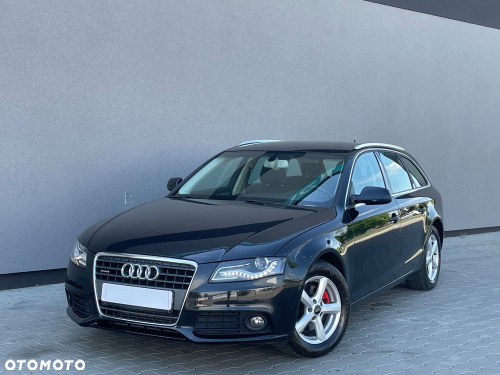 Audi A4 Avant - 1