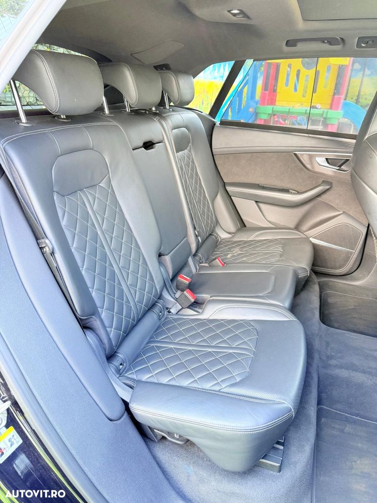 Audi SQ8 TDI quattro tiptronic - 13