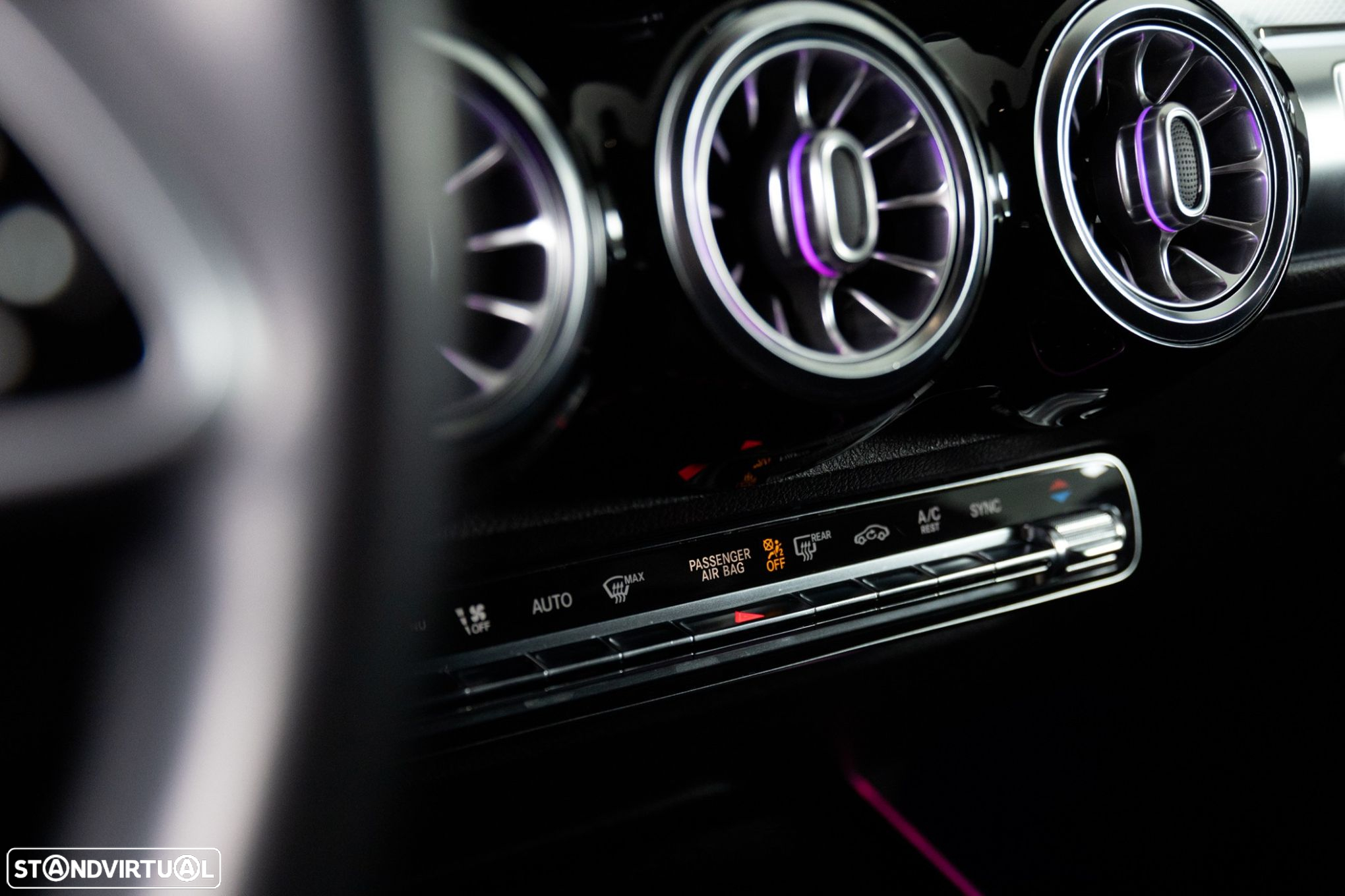 Mercedes-Benz GLB 200 d Progressive - 23