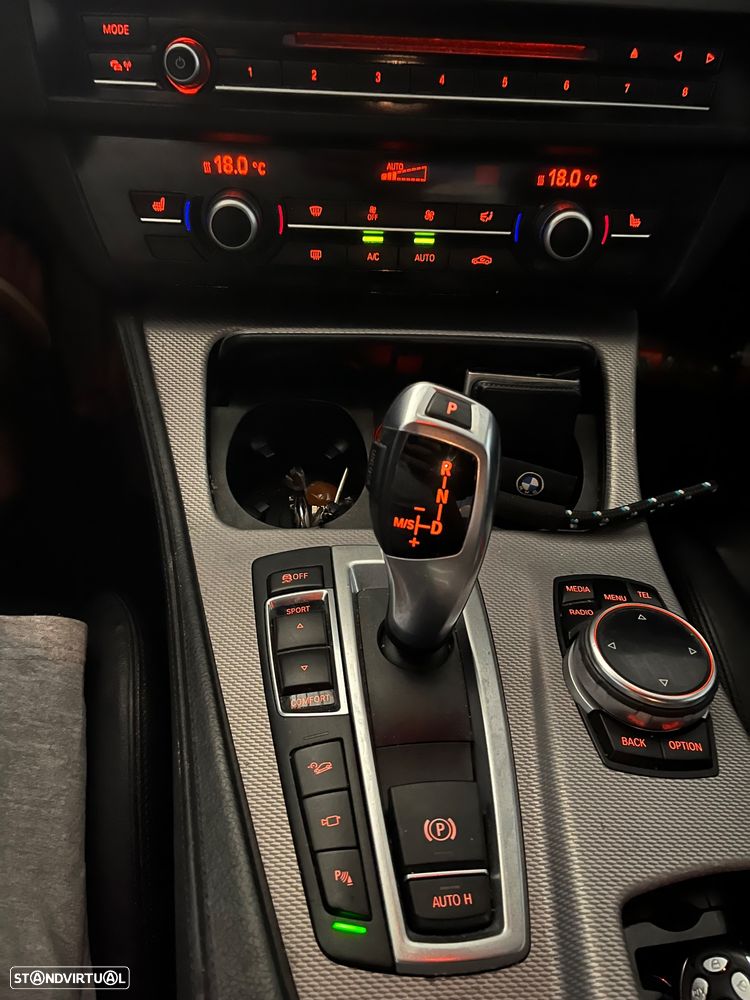 BMW 520 d Auto - 11