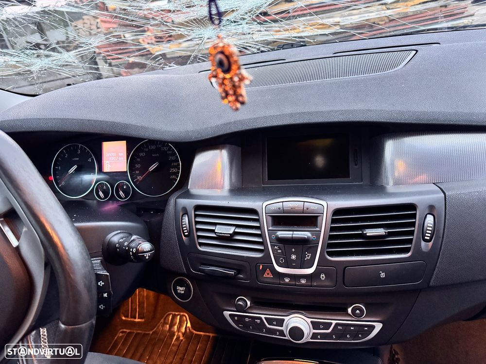 Renault Laguna 2.0 dCi Dynamique S 4control - 15