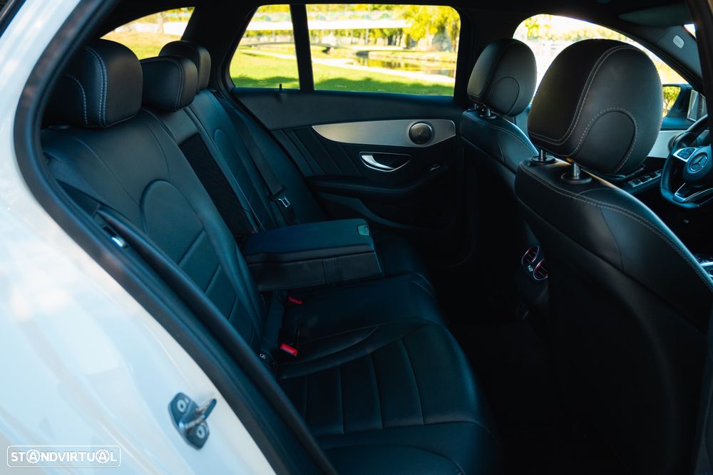 Mercedes-Benz C 220 d Station 9G-TRONIC AMG Line - 54