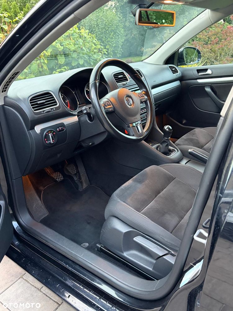 Volkswagen Golf 1.6 TDI Highline - 7