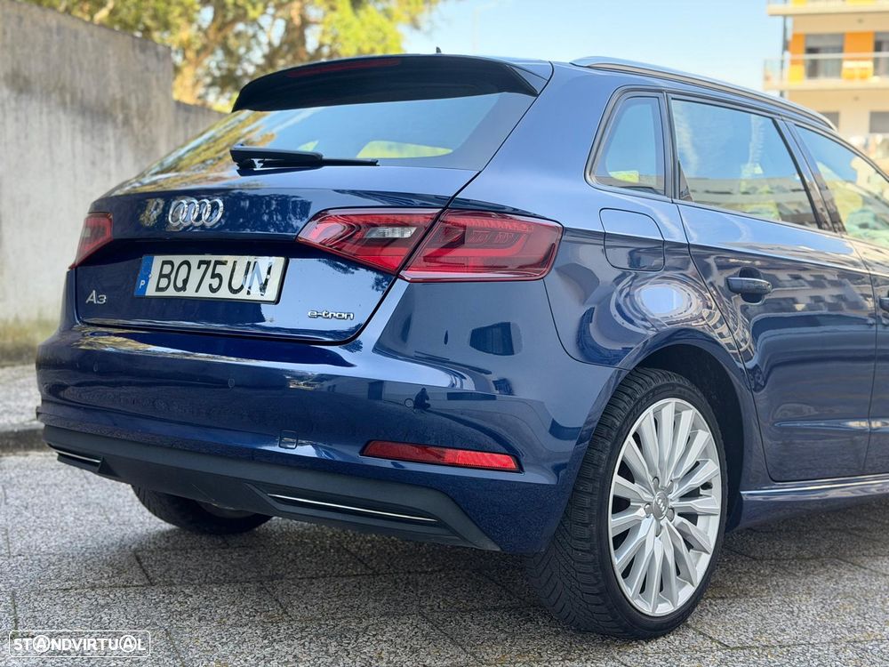 Audi A3 Sportback - 3