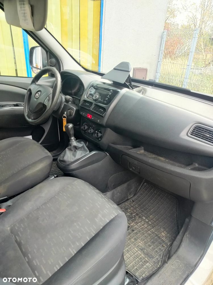 Opel Combo - 4