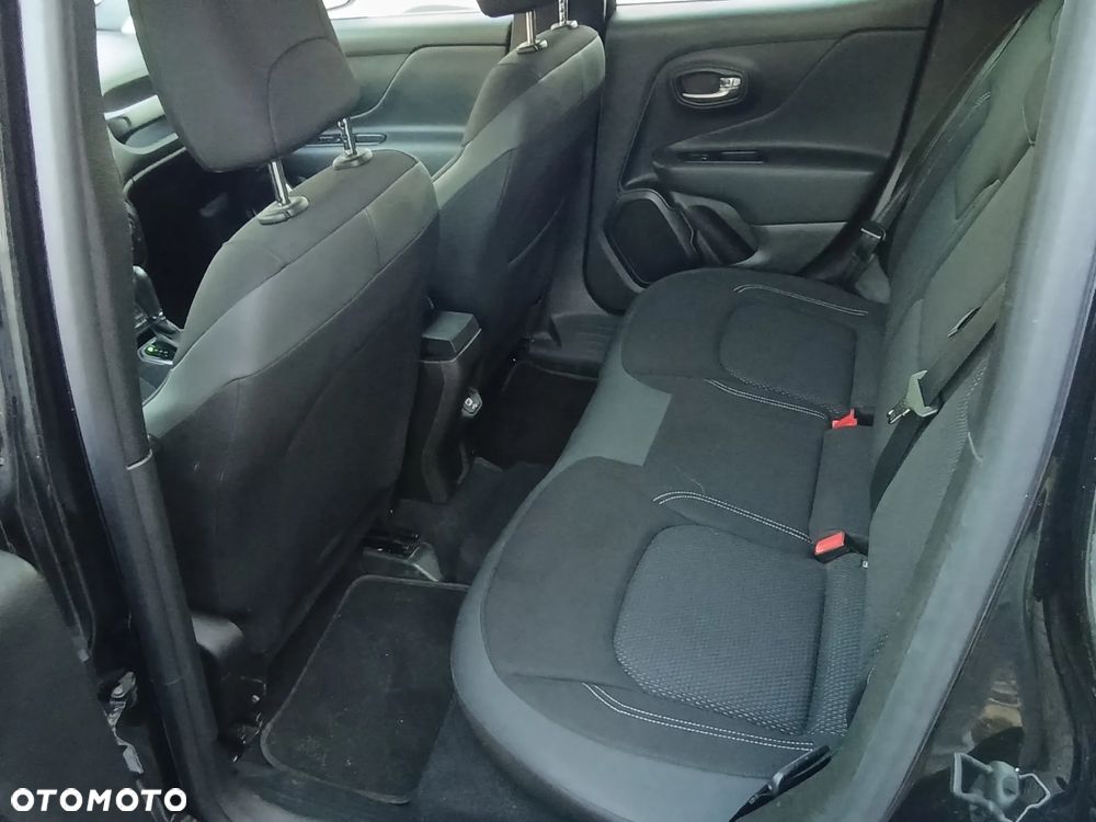 Jeep Renegade 1.3 T-GDI Limited - 10