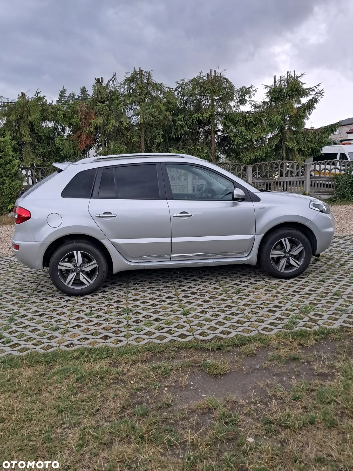 Renault Koleos - 8