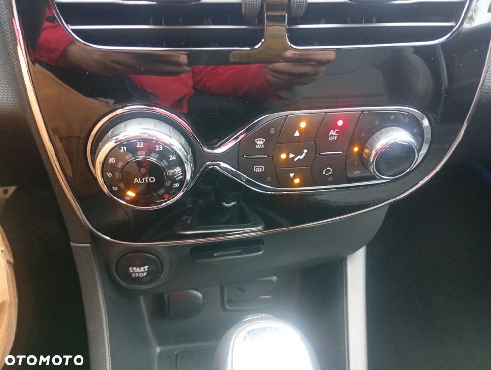 Renault Clio TCe 120 EDC GT - 28