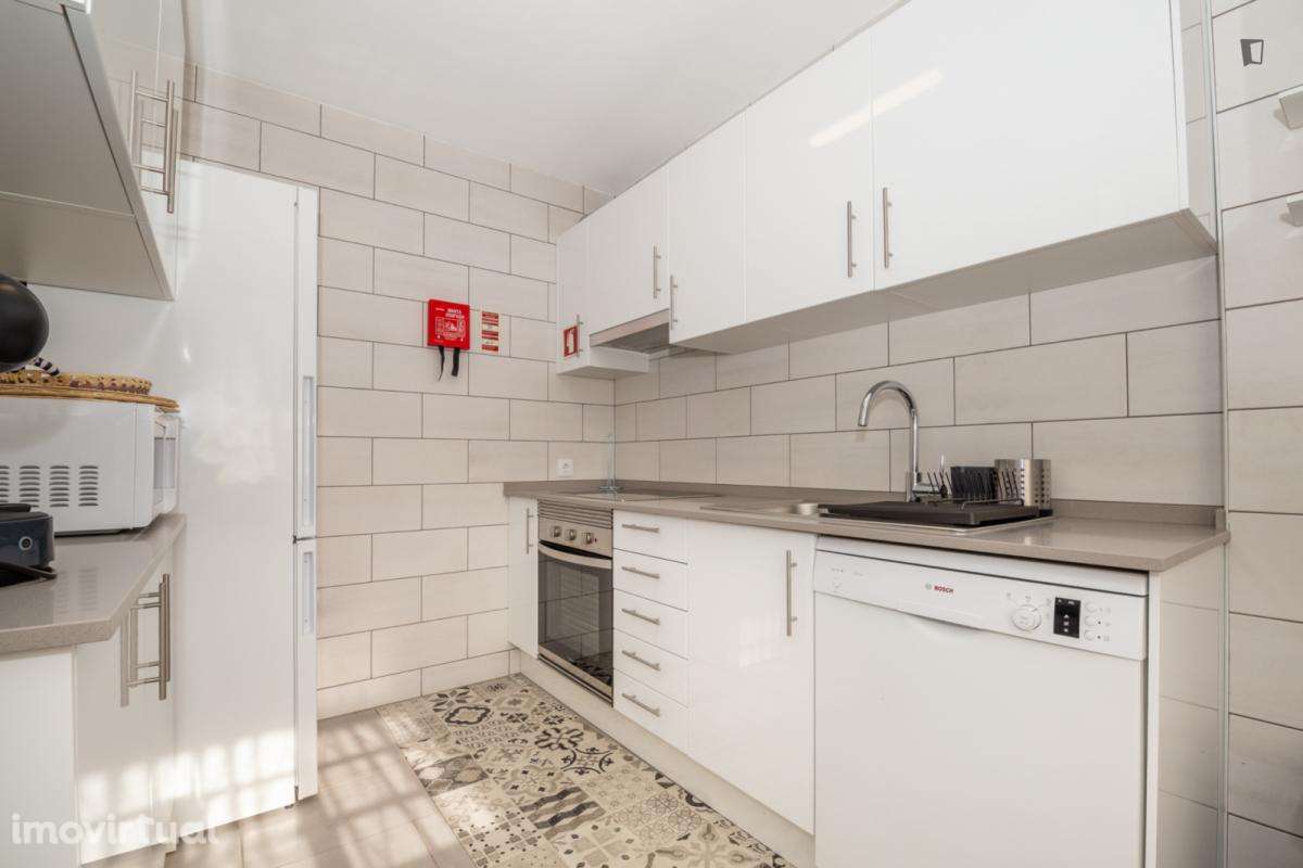 Apartamento com 2 quartos - localizado em Faro - Grande imagem: 4/28