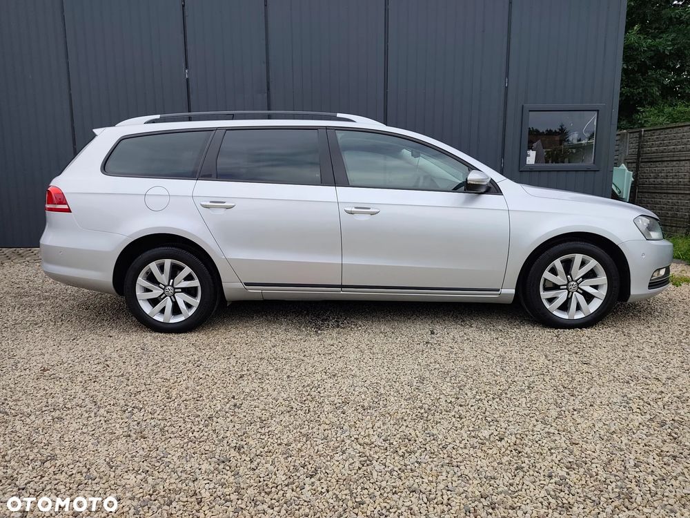 Volkswagen Passat 2011 photo 3