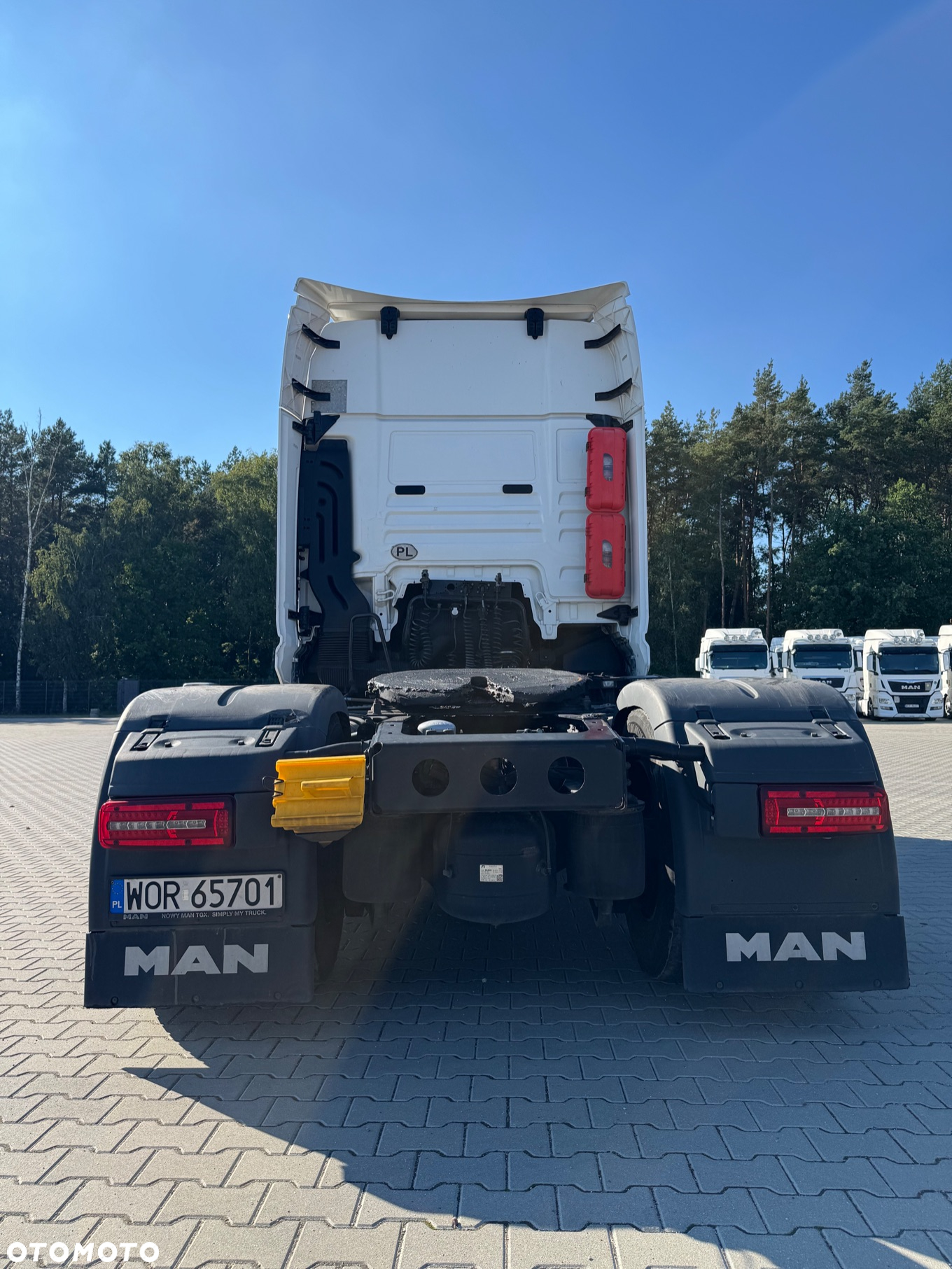 MAN - 18