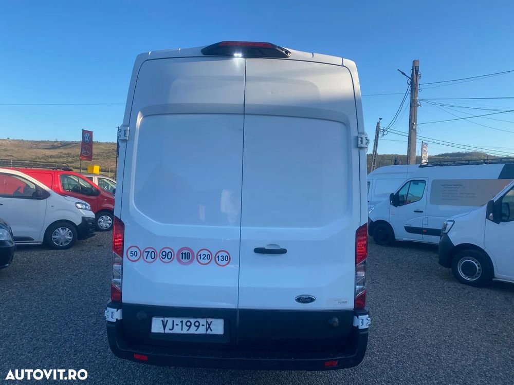 Ford TRANSIT - 11