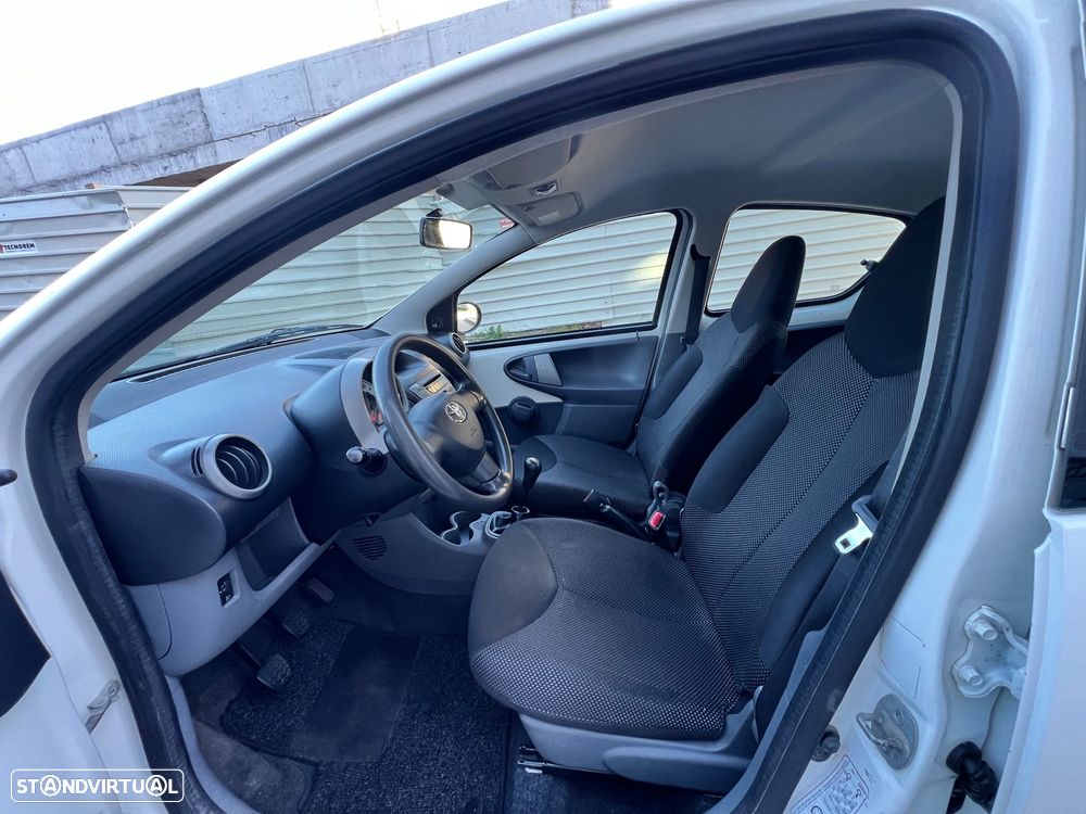 Toyota Aygo 1.0 Power Pack+AC - 11