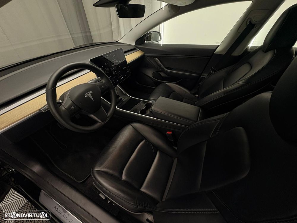 Tesla Model 3 Long-Range Dual Motor AWD - 18