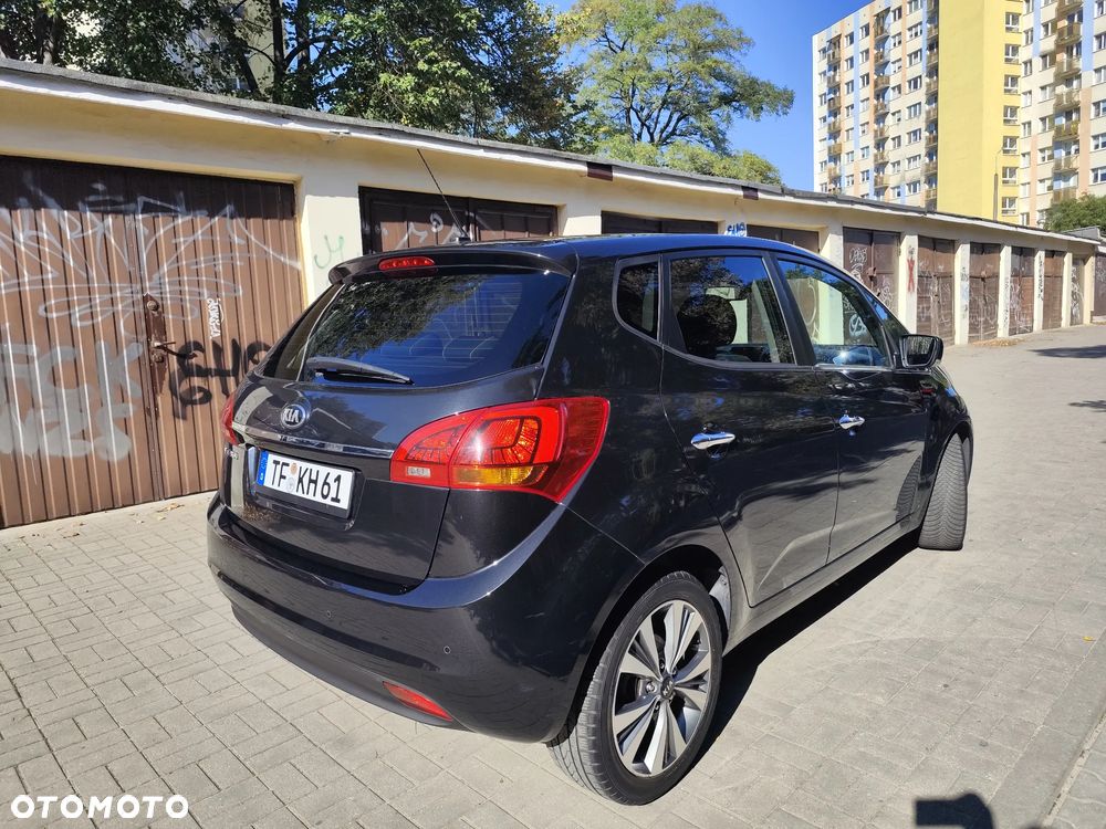 Kia Venga - 4