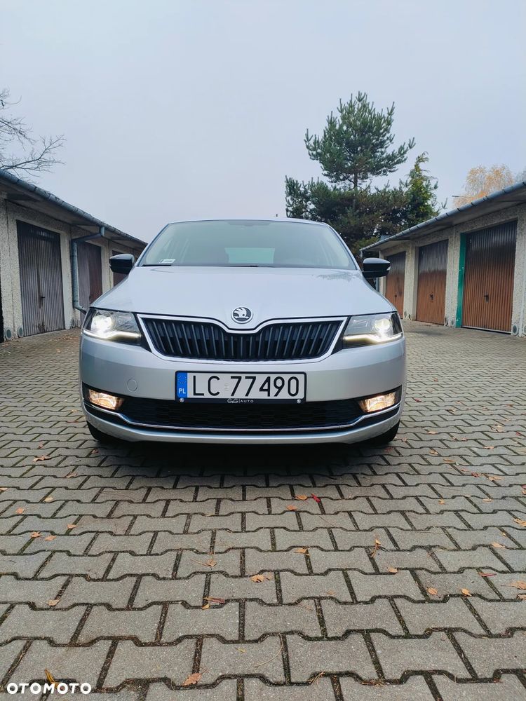 Skoda RAPID Spb 1.0 TSI Style - 34