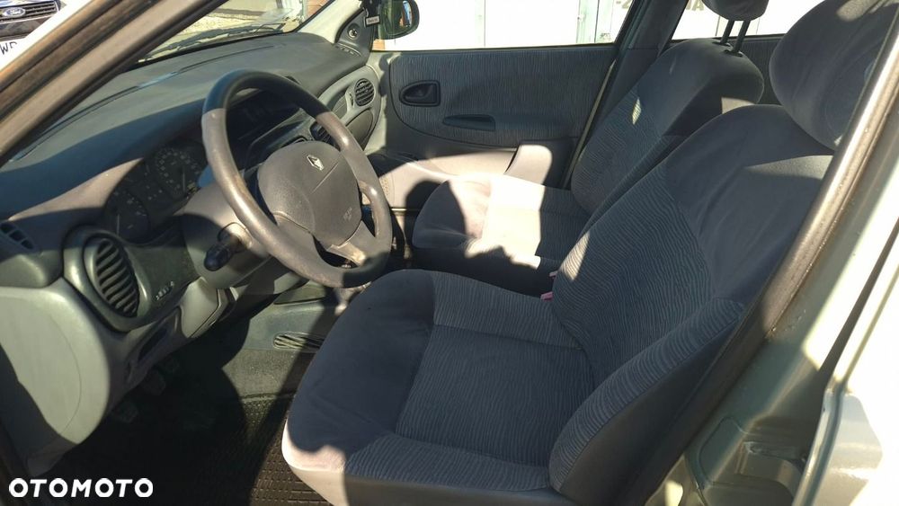 Renault Megane - 6