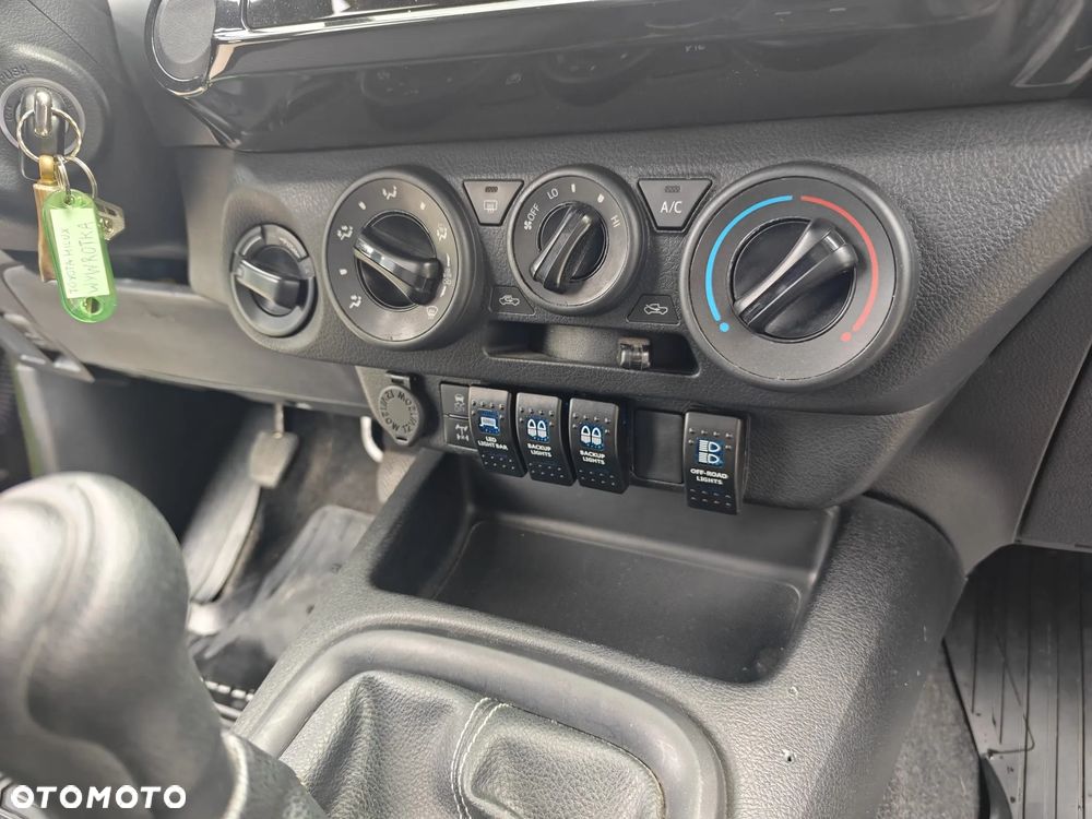 Toyota Hilux 2.4 D-4D Single Cab DLX 4x4 - 20