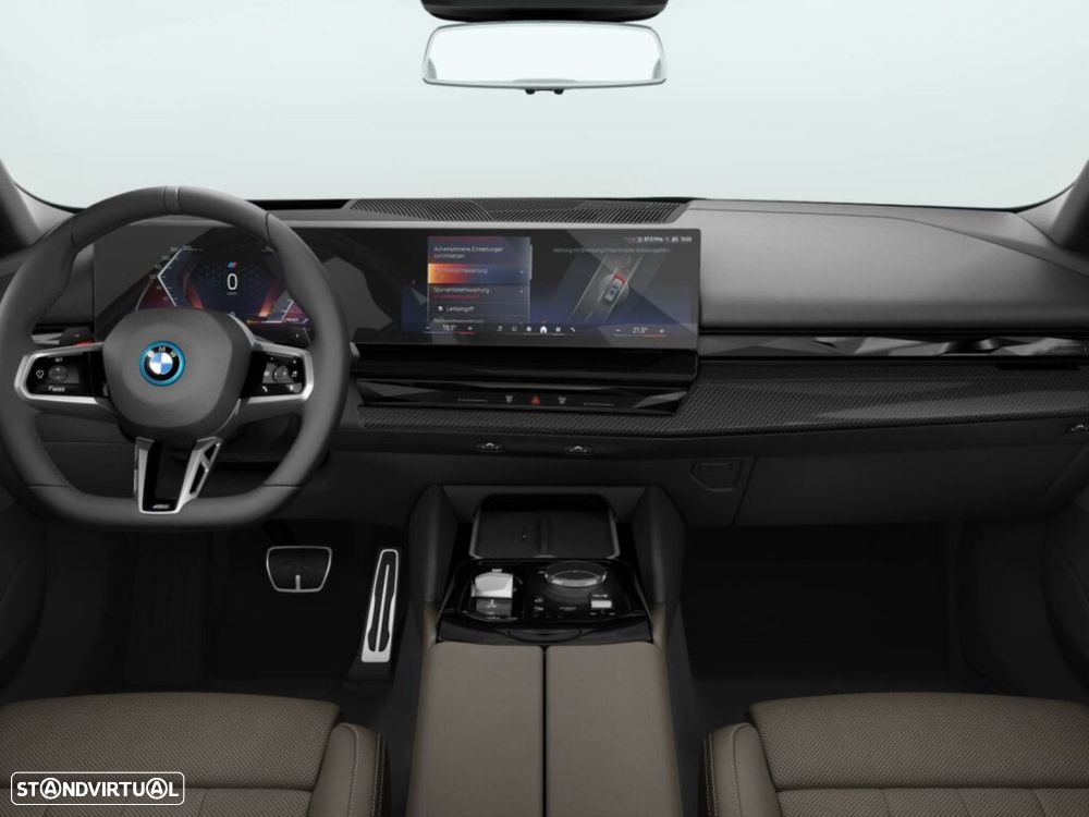 BMW 530 e Pack Desportivo M Pro - 4