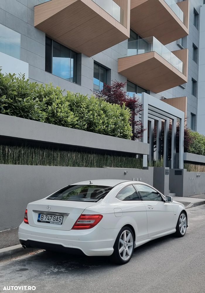 Mercedes-Benz C - 3