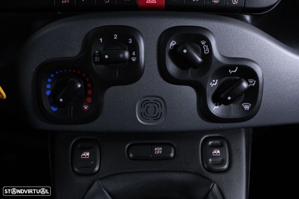 Fiat Panda 1.0 Hybrid City Life - 26