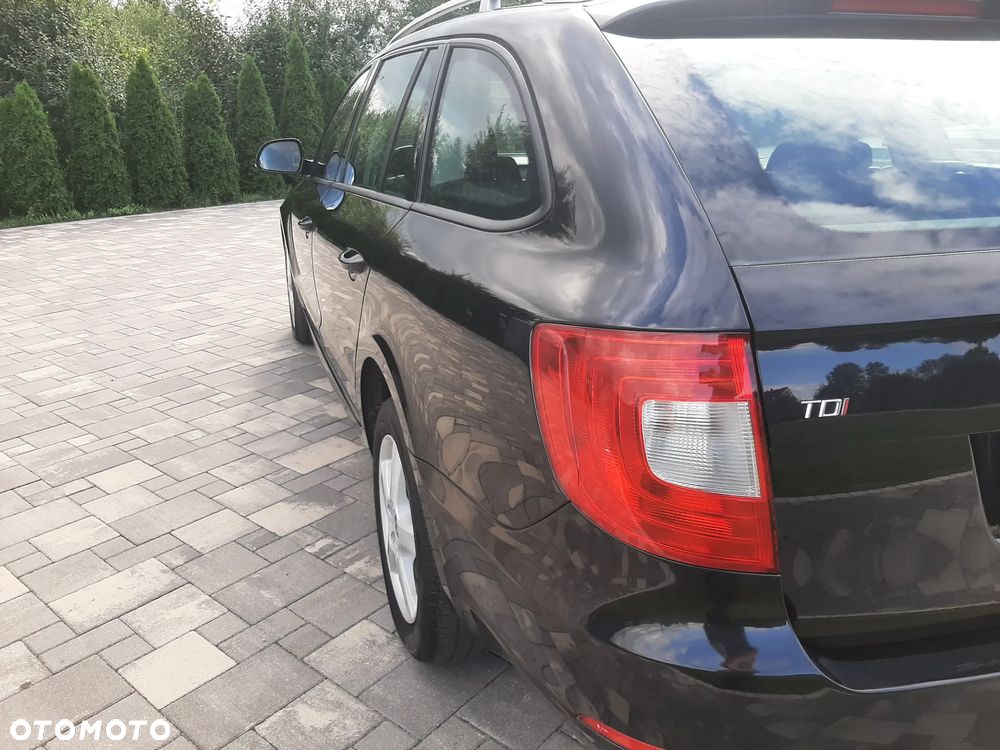 Skoda Superb 2.0 TDI Comfort - 16
