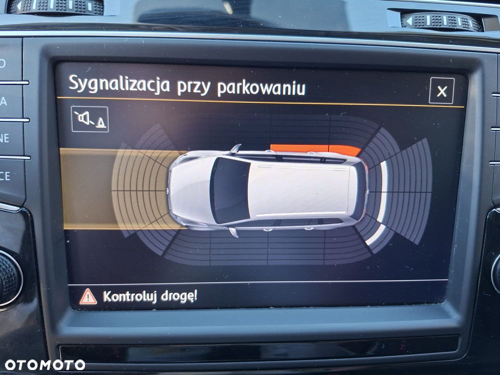 Volkswagen Golf 2.0 BlueTDI Highline - 35