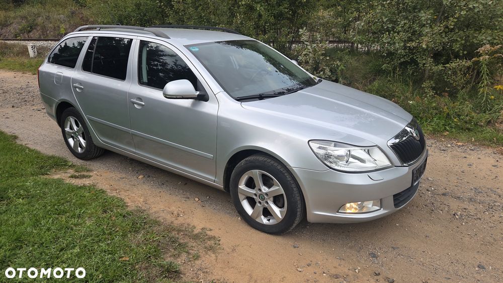 Skoda Octavia 1.6 TDI Family Plus - 10