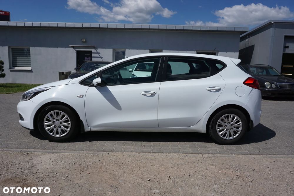Kia Ceed 1.4 Business Line - 9