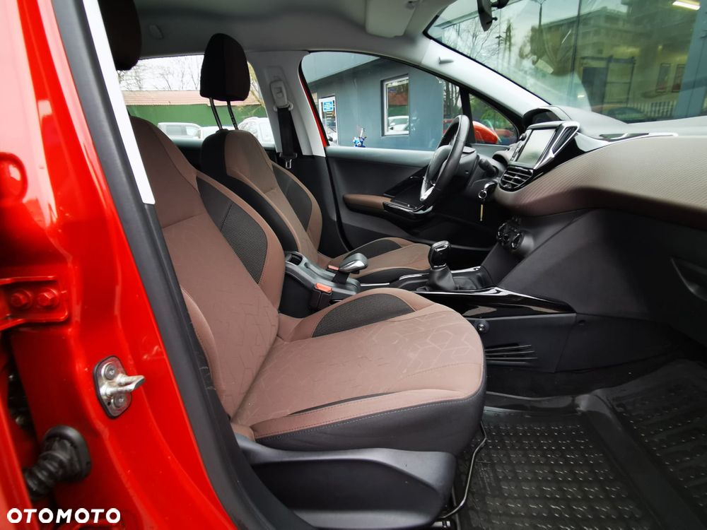 Peugeot 2008 1.2 Pure Tech Active - 7