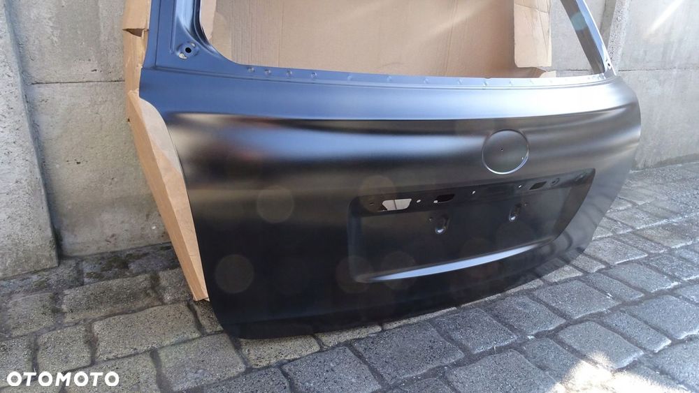 TOYOTA AVENSIS T25 KOMBI - klapa tylna NOWA ORYGINAŁ - 2