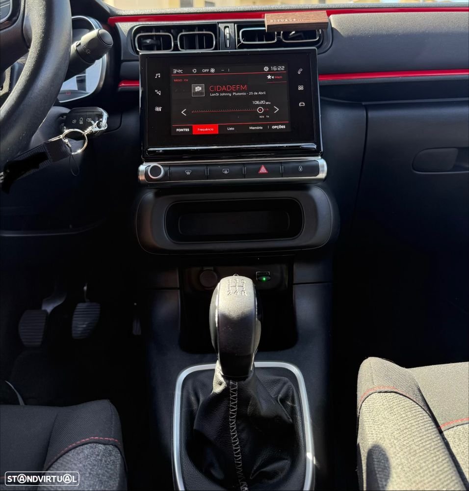 Citroën C3 1.2 PureTech Shine - 9