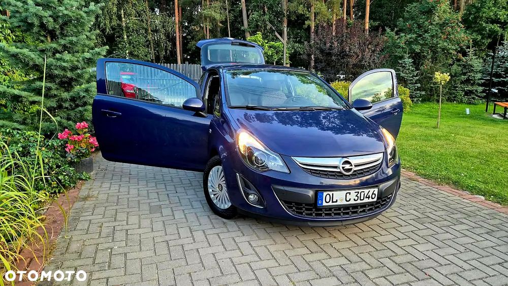 Opel Corsa 1.4 16V Cosmo - 1