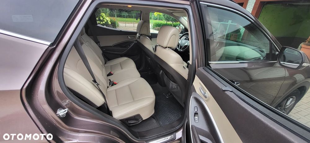 Hyundai Santa Fe - 12